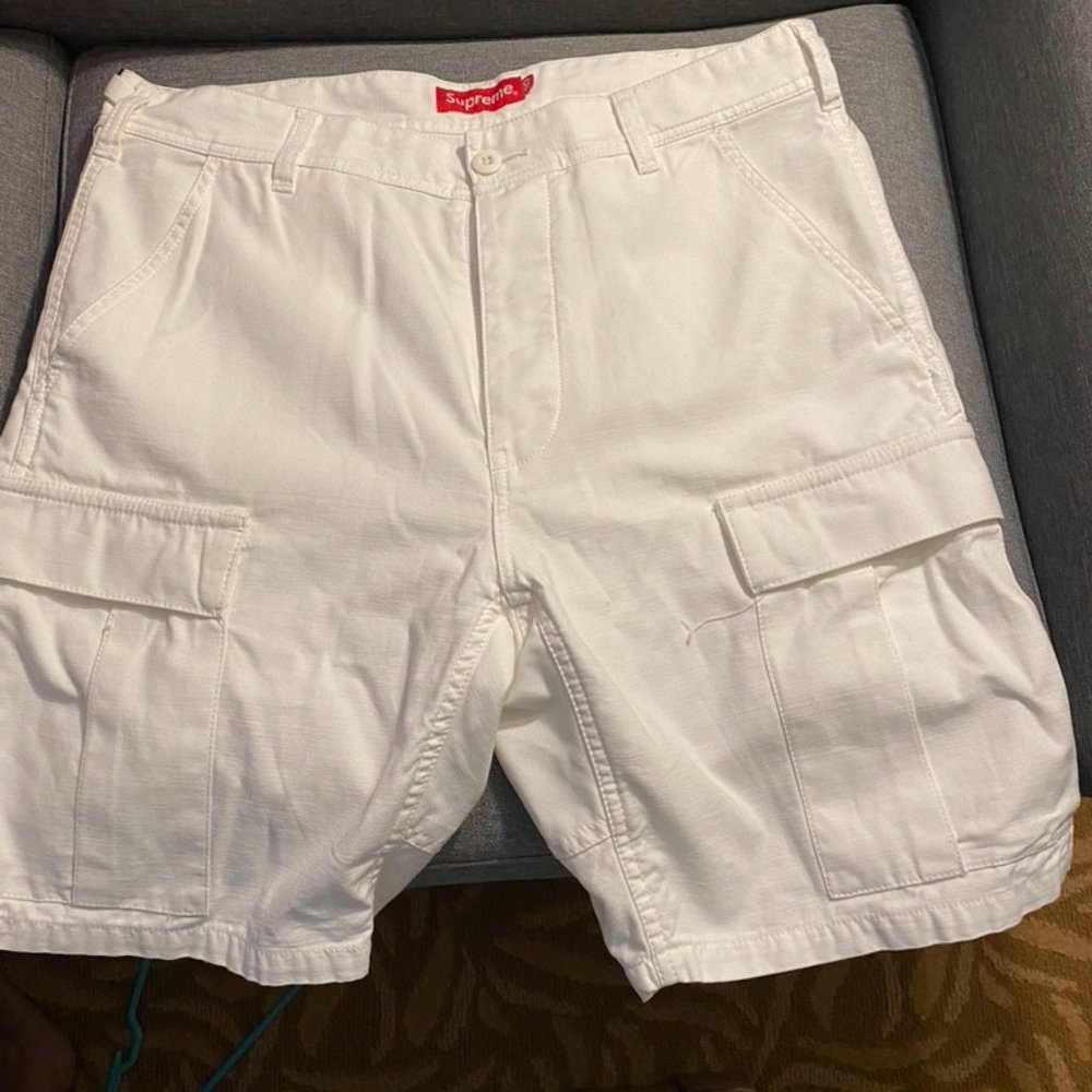 Supreme Men's White Cargo Short Sz 30